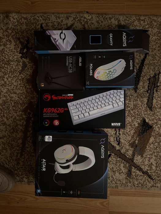 Vand Pc gaming+periferice
