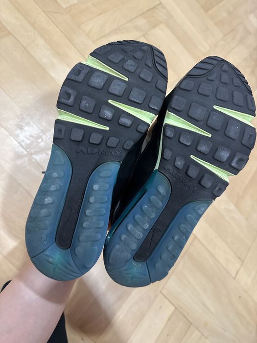 Дамски маратонки Nike Air Max 2090