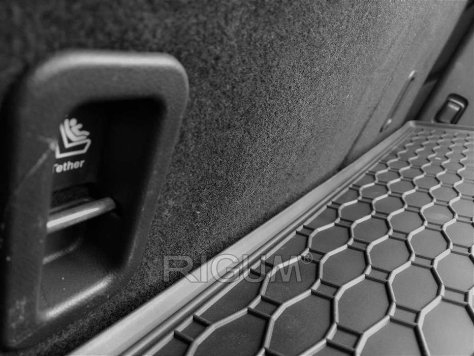 Гумени стелки или багажник MAZDA CX-3 след 2014г.