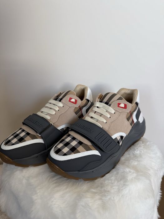 Дамски обувки Burberry