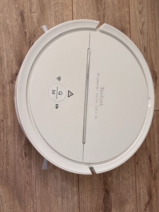 Продам робот пылесос