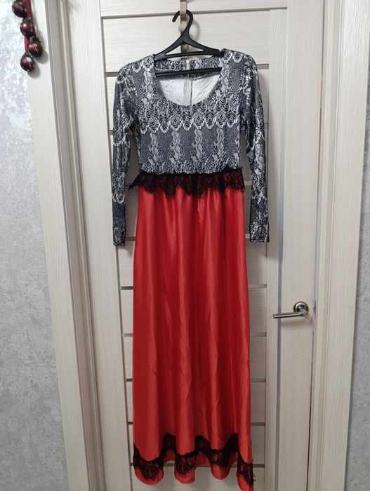 Платья по 2000тнг