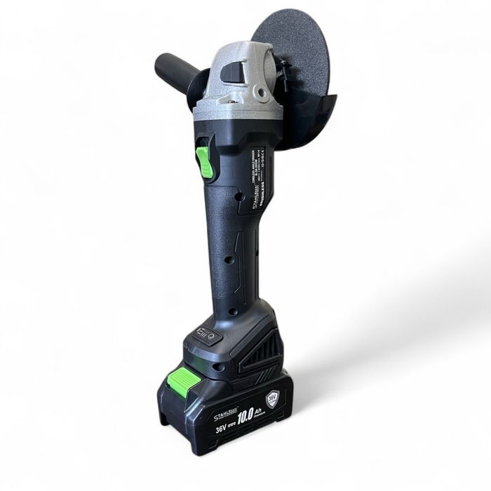 Акумулаторен к-т 5в1 гайковер,винтоверт,ъглошлайф,перфоратор и фенер.