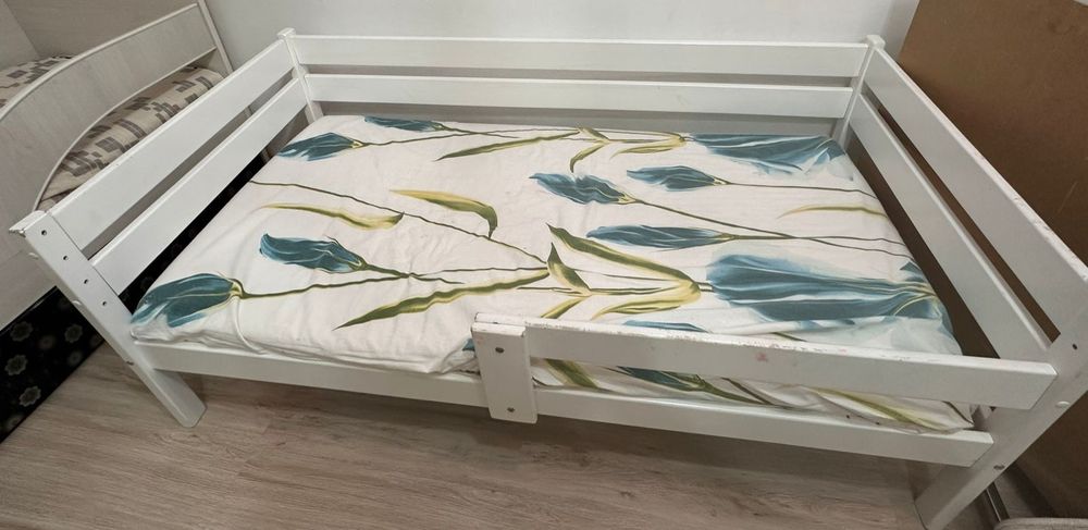 Детский кравать б/у