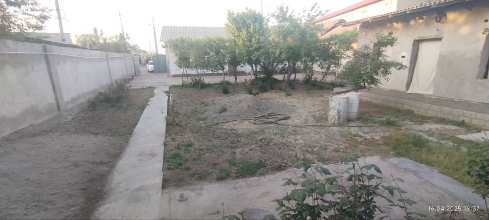 Srochno yer sotiladi 13500dan