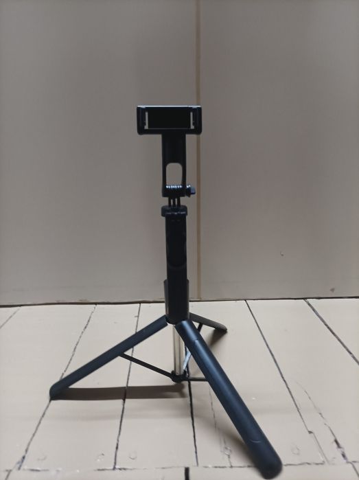F16 Bluetooth Selfie Stick va Shtativ