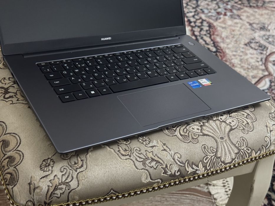 SSD:512GB/Озу:16GB/ Мощный Ноутбук Huawei 15