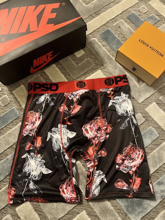 Mai multe modele de chiloti psd