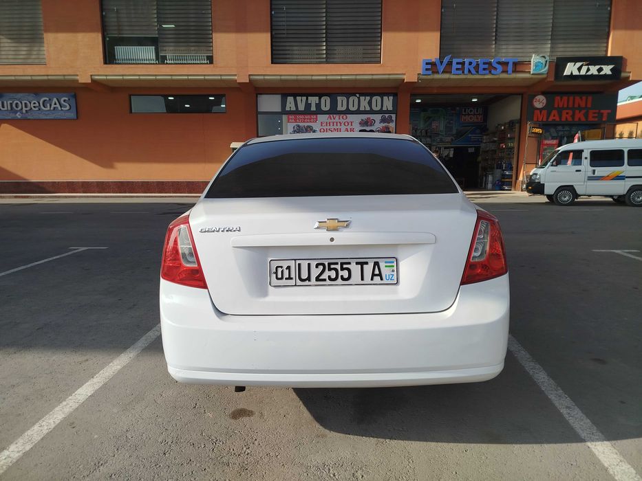 Gentra Evro 2  Sotiladi 2015-yil