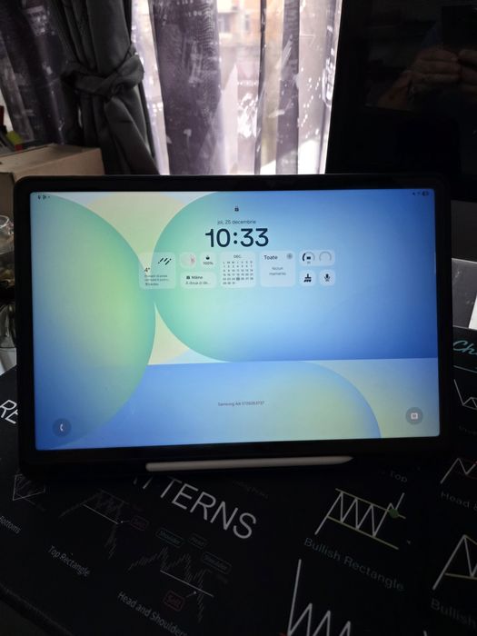 Tableta samsung tab S10 FE +