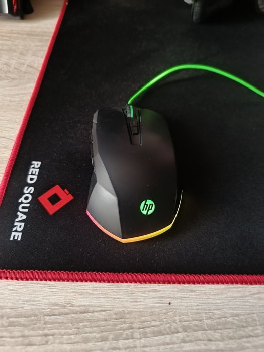 Продаю мышку срочно!