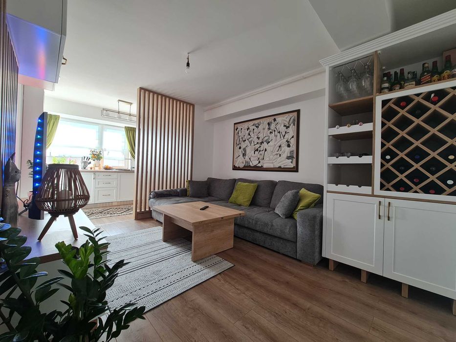 Apartament 3 camere mobilat complet, 2 bai, balcon tip camera, 2 parcari –  Fiald