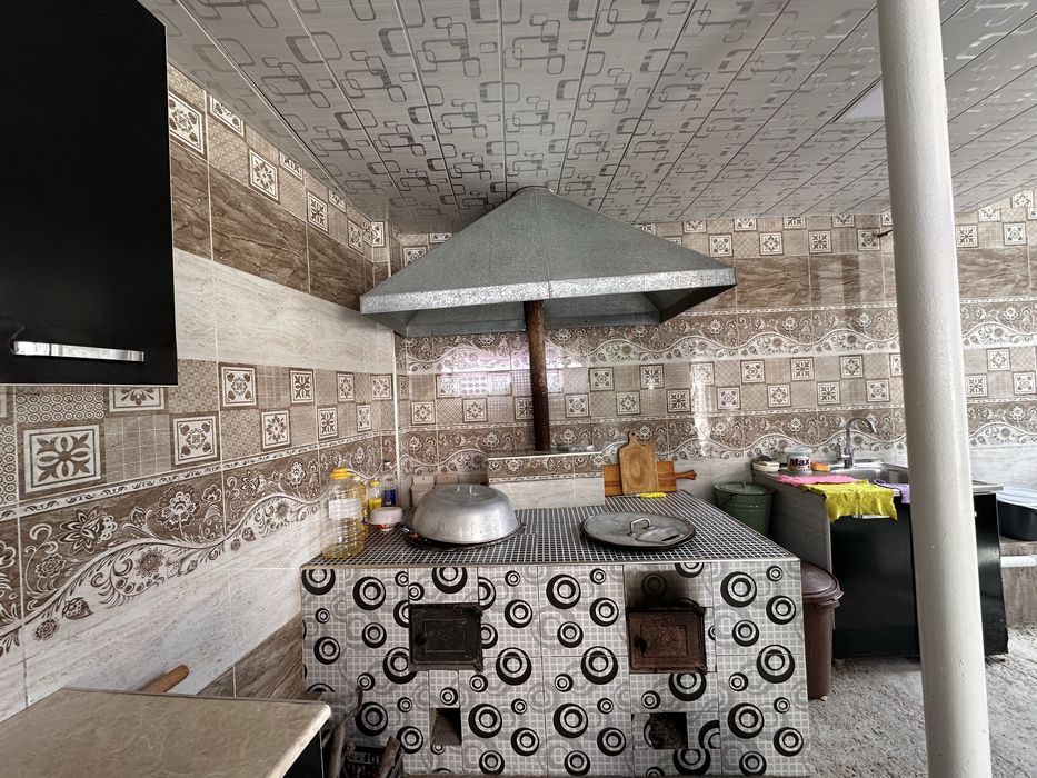 продаётся своя дача НА ЧАРВАКЕ