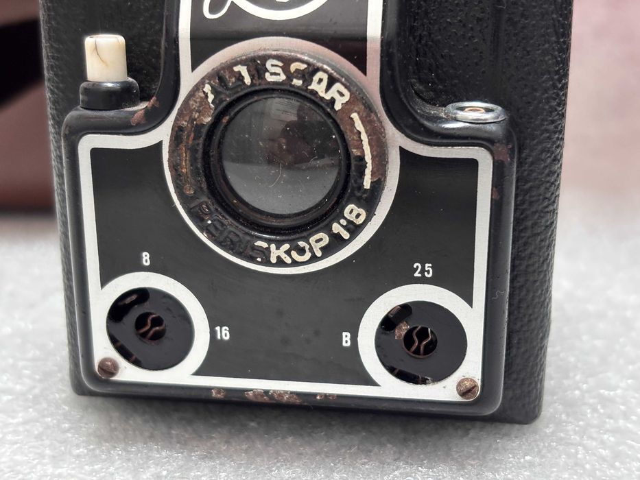 Стар, ретро Немски Фотоапарат Altissa Box 1951 год.