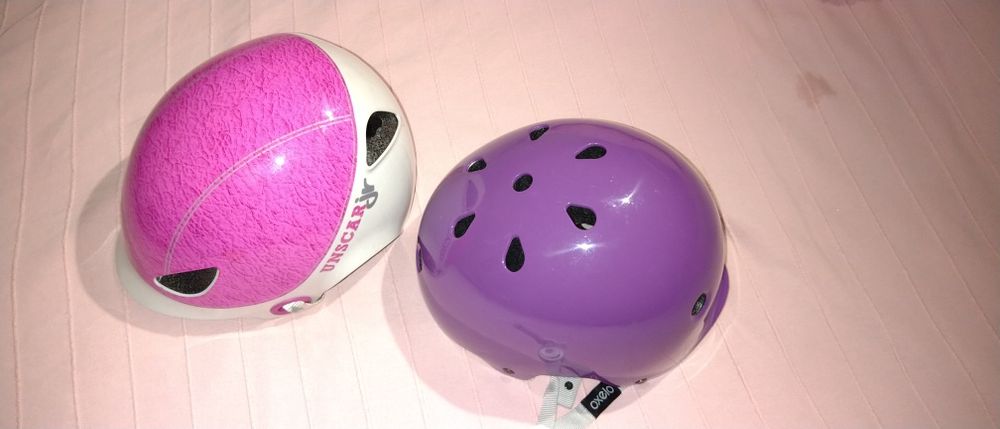 Детски каски 2 броя