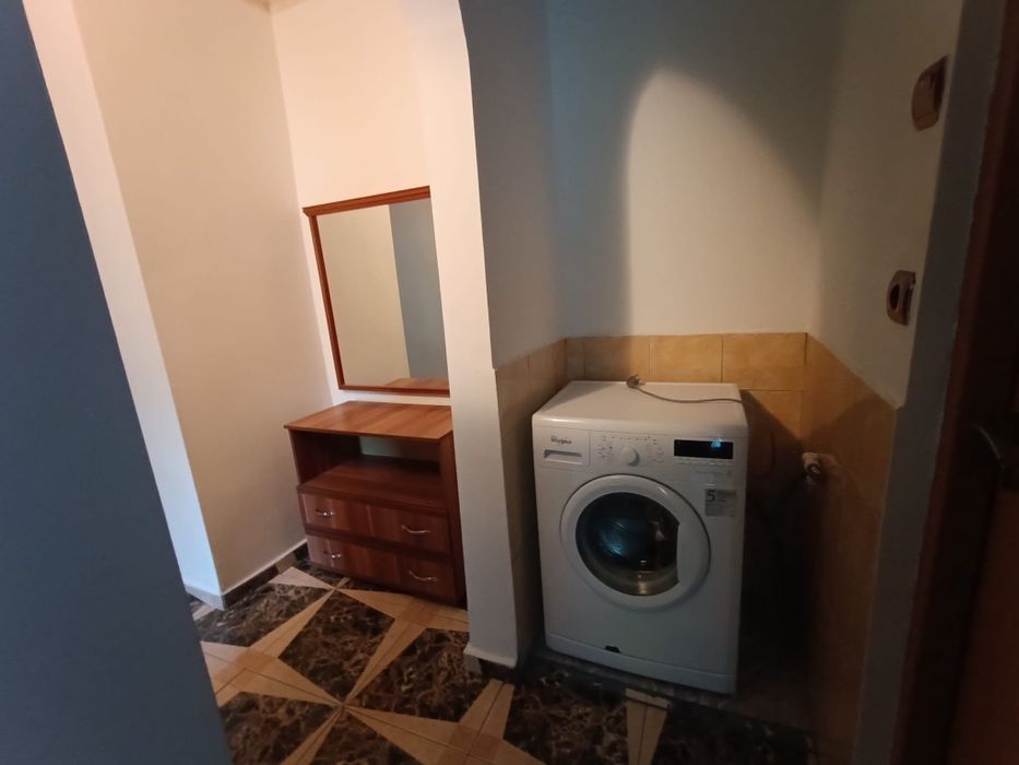 Vând apartament 2 camere