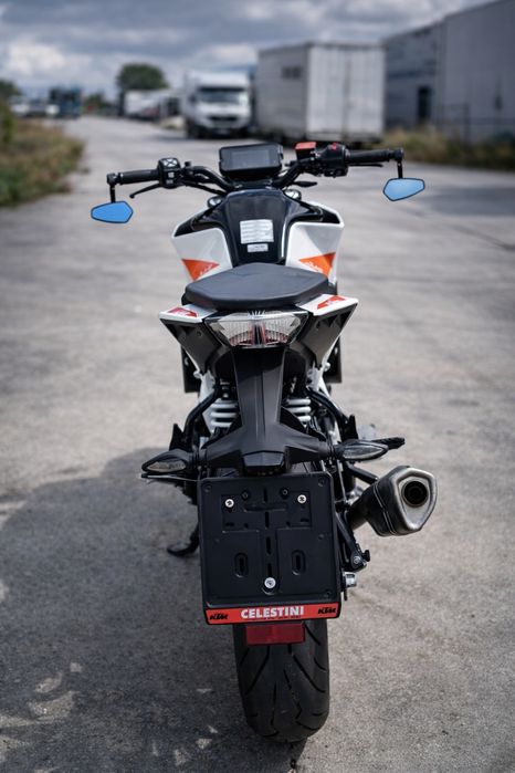 ktm Duke 390 2022 ,a 2 • ABS • Disponibil ime