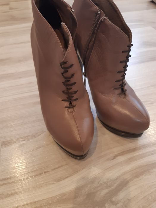 Ботильоны кожаные