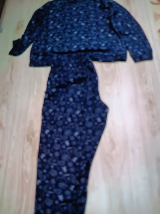 Чисто нови зимни  дамски пижами