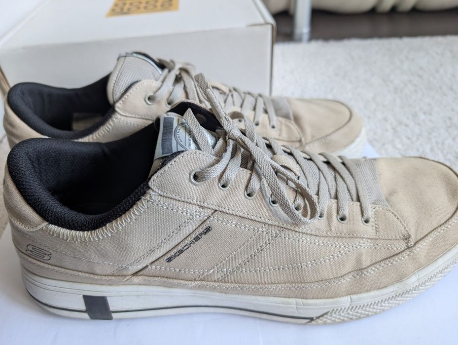 Skechers marimea 48, bej
