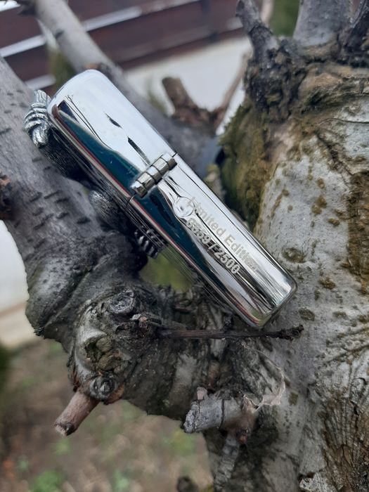 Bricheta ZIPPO Gorilla SUA - Editie Limitata - noua/originala