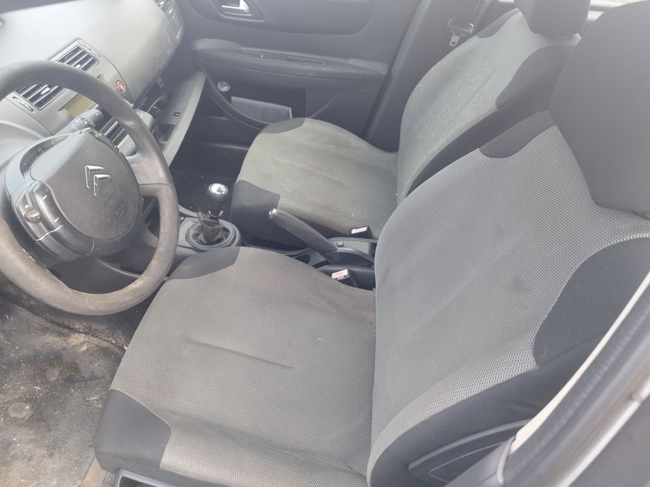 Citroen C4 на части 1.4i (2005г.)