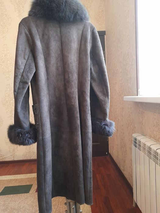 Продам дублёнку с воротником