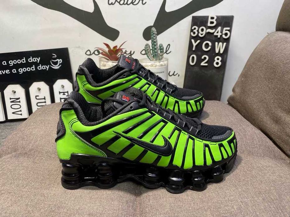 NIKE SHOX TL AV3595-002 Termici Verde