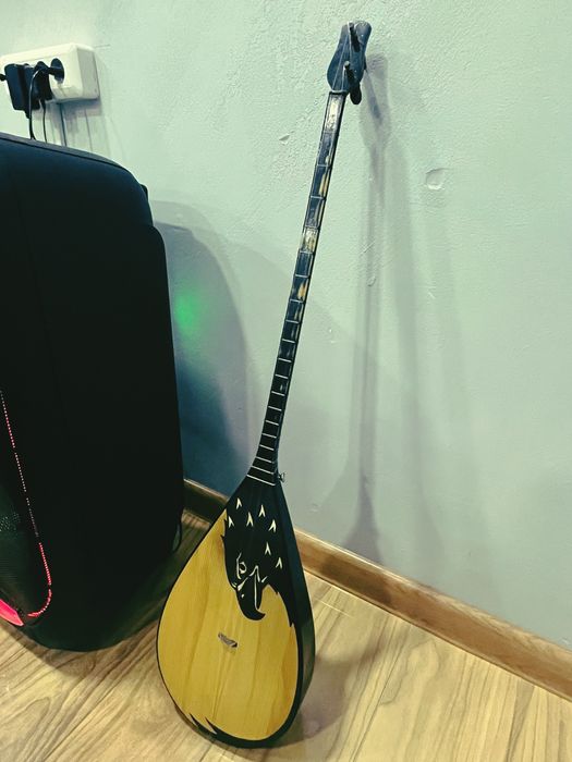 Домбыра аспабы сатылады,срочна