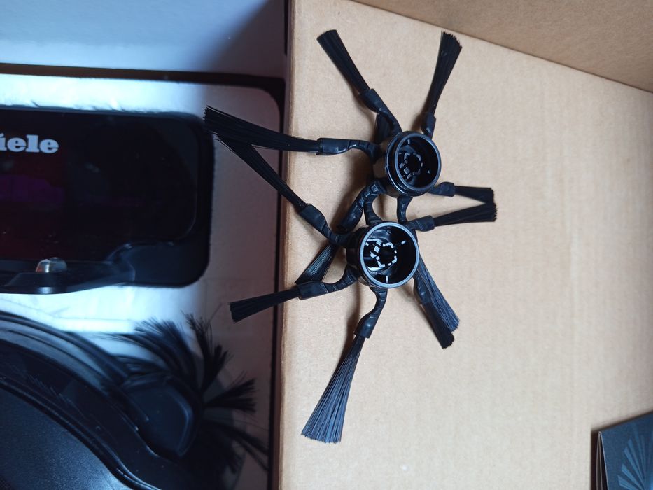 Робот Miele scout rx3