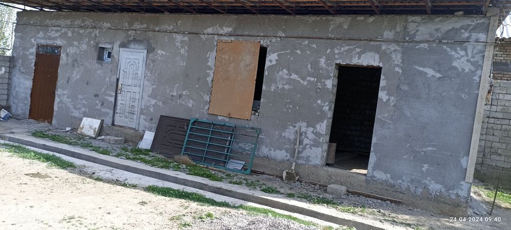 Продам дом 10 соток. Полностью благоустроен. 4 комнаты.