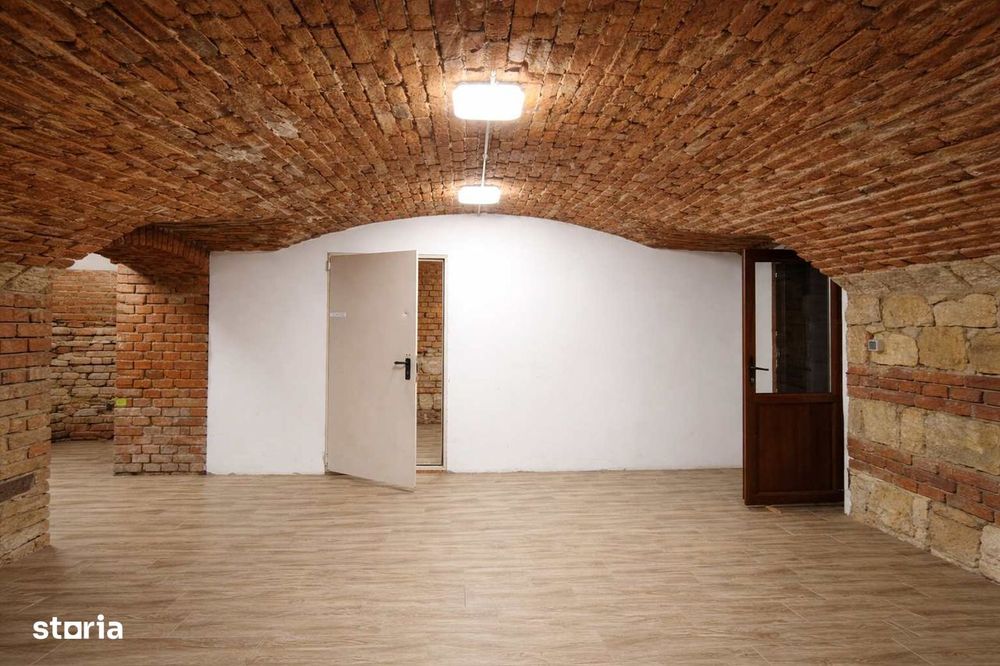 Spațiu de închiriat 115 mp în clădire istorică – Locație ultracentral - Vedere 3