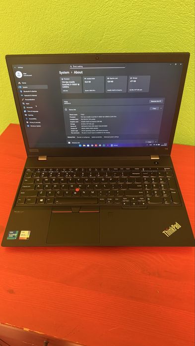 Thinkpad T15 Gen 2, core I7-1185G7, 32 GB RAM, 512 GB SSD NVME