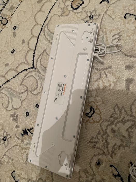 Клавитура сатылады