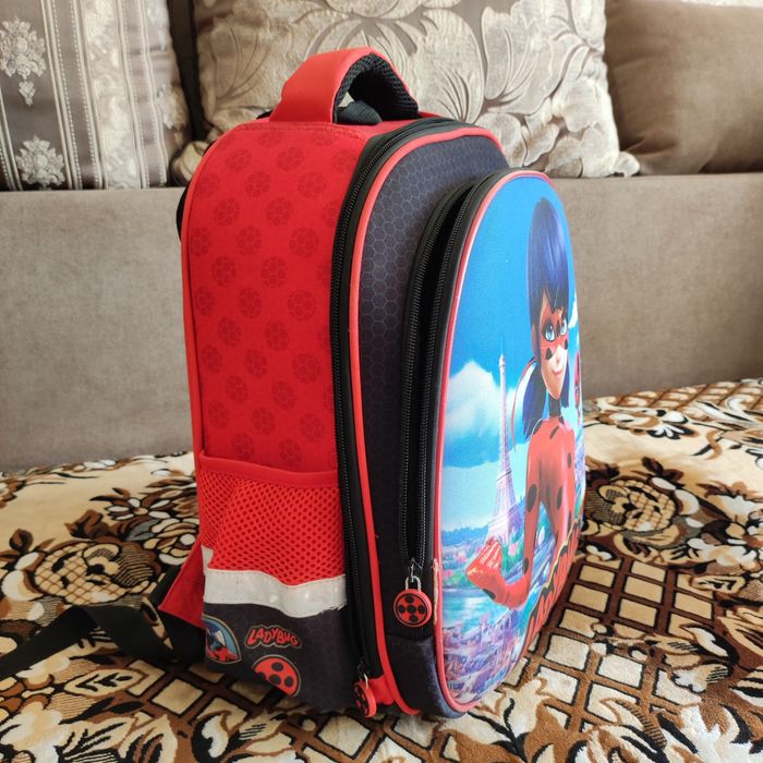 Продаю школьный рюкзак