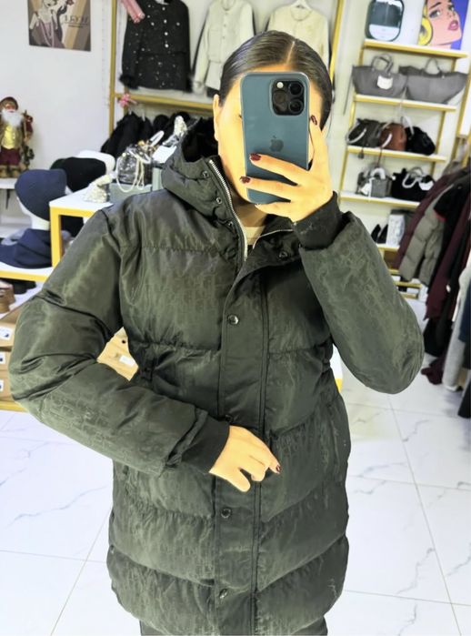 Продам зимнюю куртку