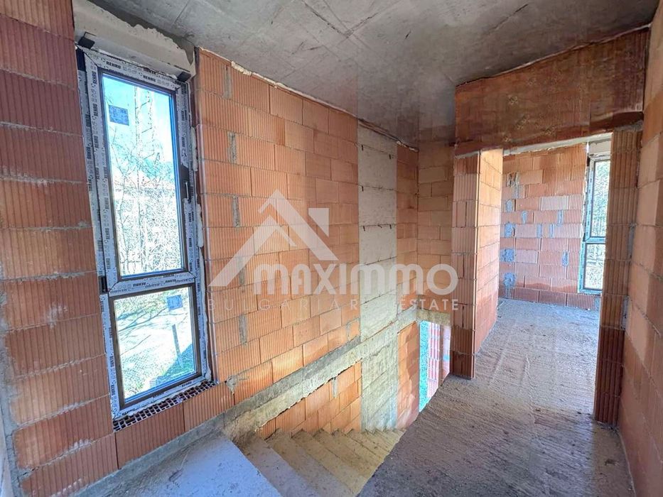 Продава се Къща в Варна, м-т Акчелар - 144 кв.м за 1785 €/кв.м - Снимка #8