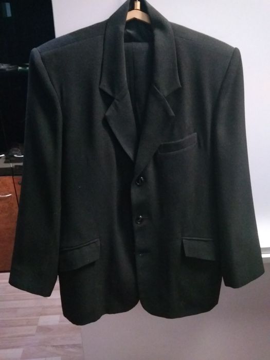 Костюм мужской двойка