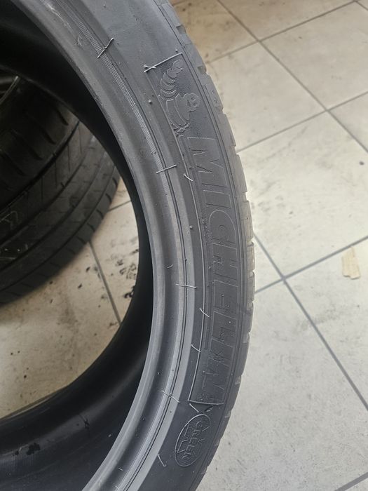 295/35R21 MICHELIN Latitude sport 3