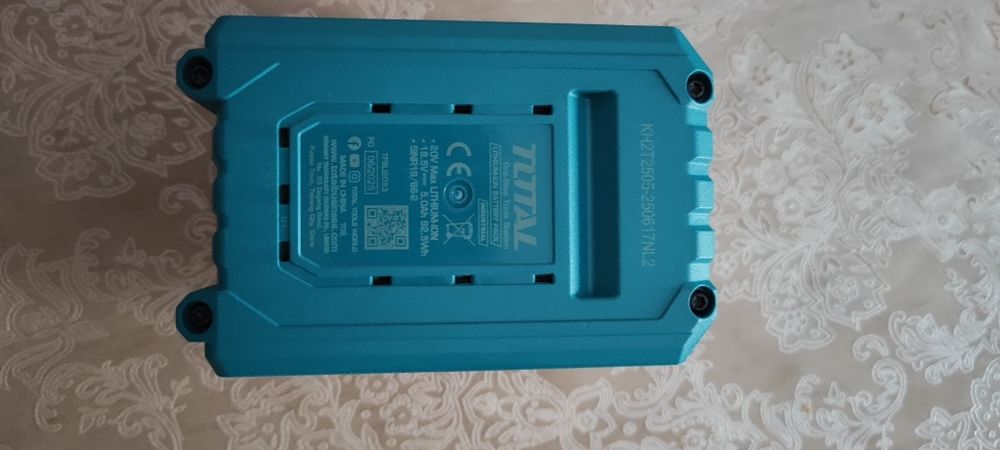 TOTAL Акумулаторна батерия TOTAL Industrial, Li-Ion, 20 V, 5.0 Ah