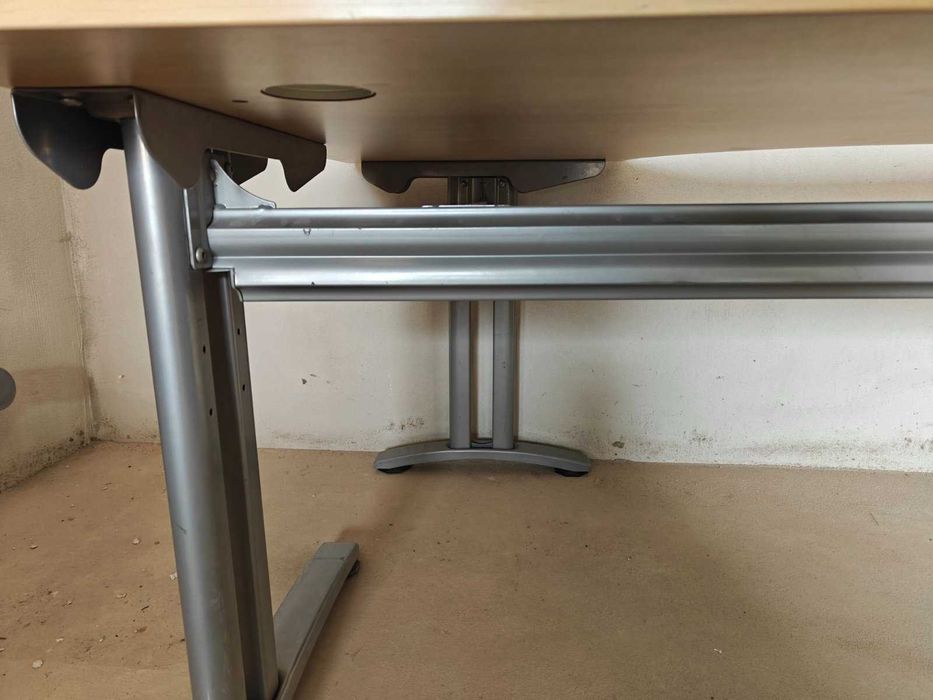 Ъглово офис бюро