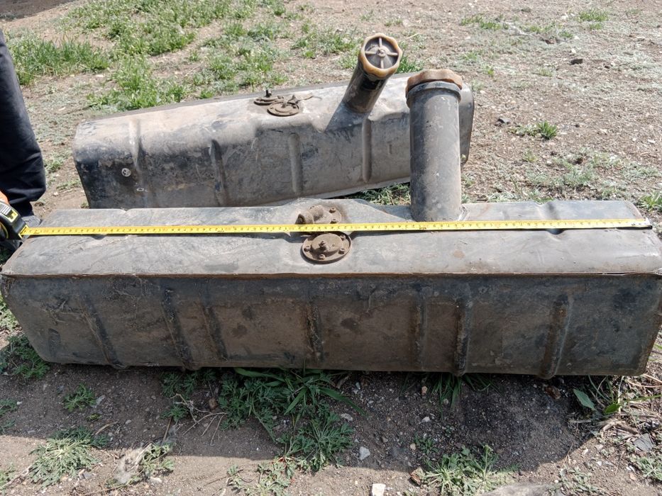 Продам топливные баки