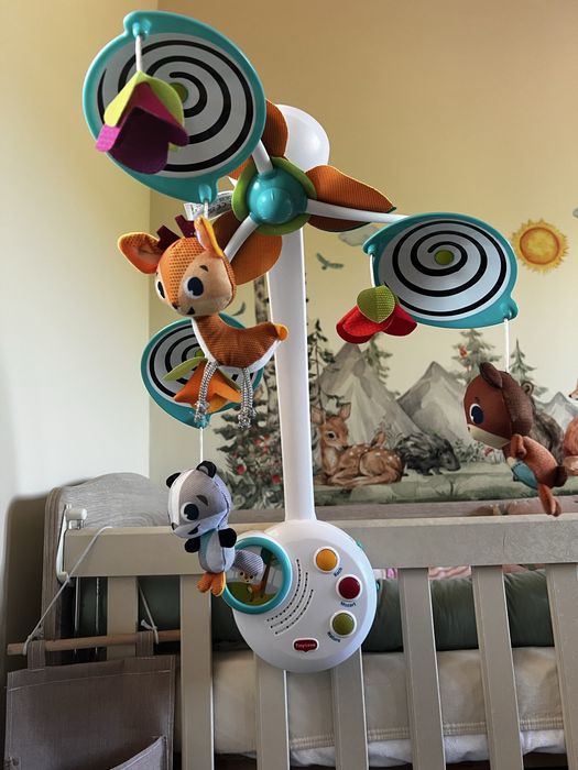 Въртележка за кошара Tiny Love