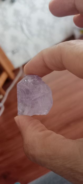 Камень амметист   натуральный