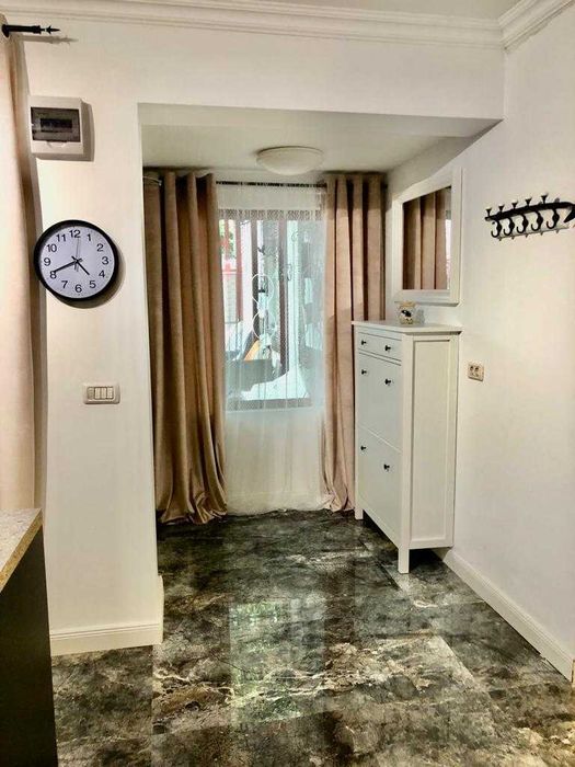 Vilă P+1, ultracentral- Vânzare sau închiriere pe termen lung