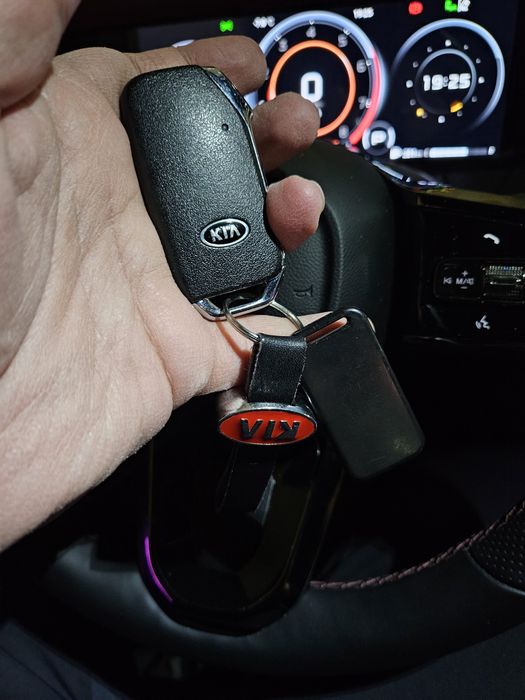 Ключ оригинал киа