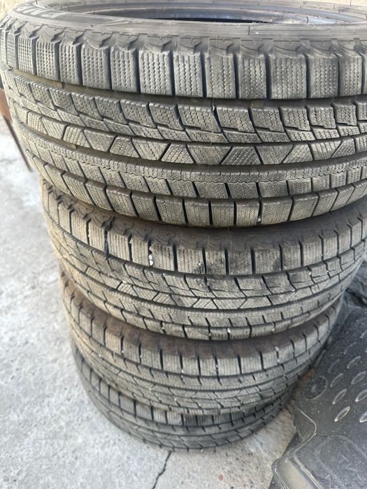 Продам зимние шины равон р3
