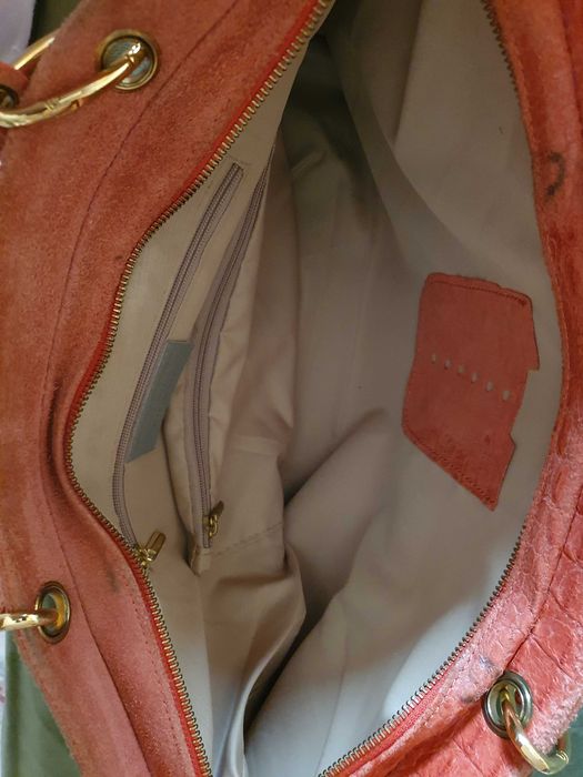 Genți de piele naturală calitate foarte bună