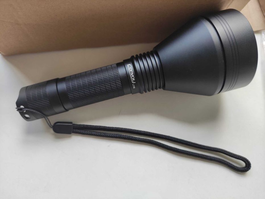 Convoy L21B cu Led ROSU - 1000m / 20W