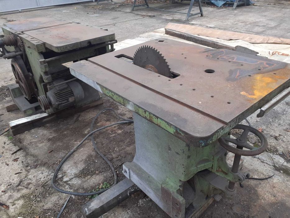 Abric cu grosime + circular cu freza